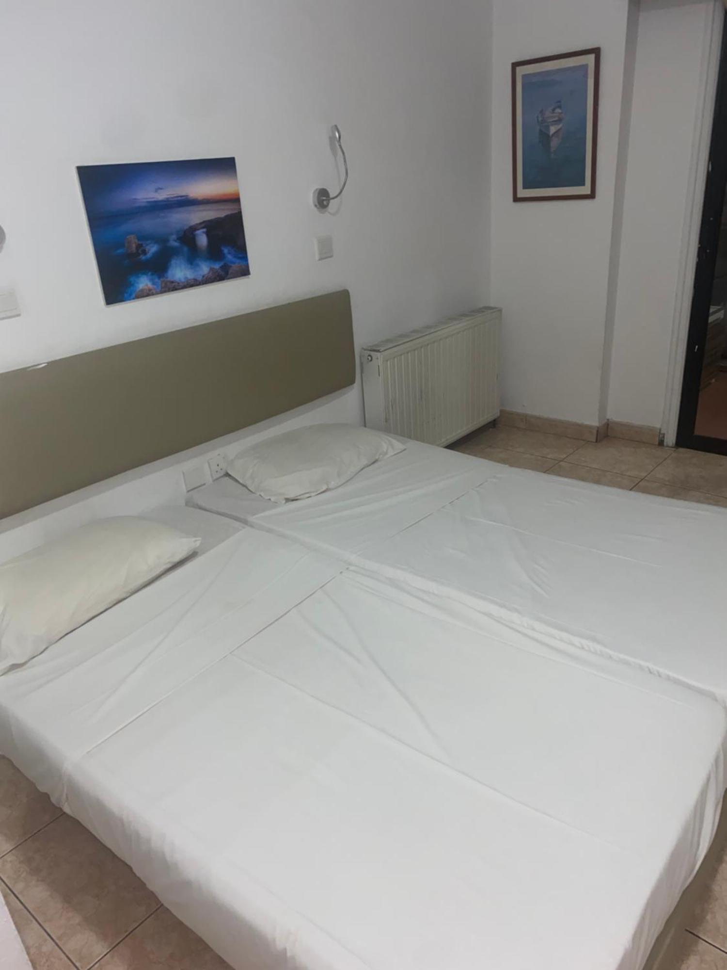 Pan Marie Apartments アヤナパ エクステリア 写真