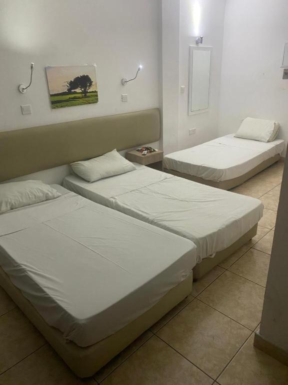 Pan Marie Apartments アヤナパ エクステリア 写真